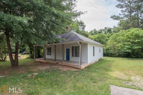 16 South St, Newnan, GA 30263-1042