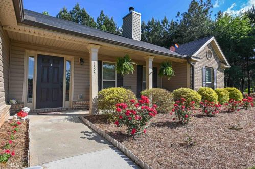 1453 Palmer Dr, Monroe, GA 30656-4904