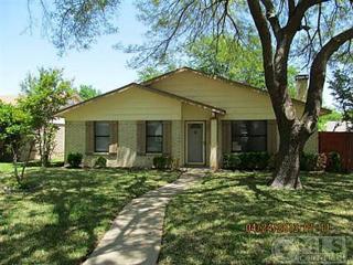 1929 Palo Duro Dr, Garland TX  75040-1927 exterior