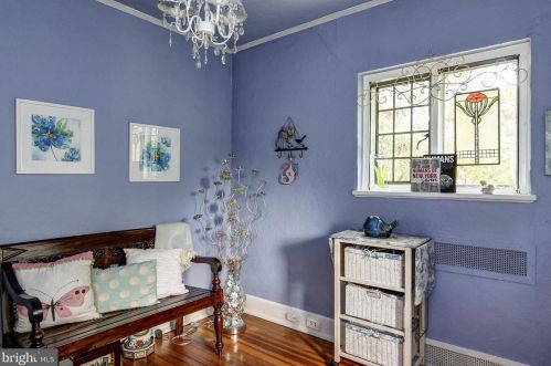 585 Warwick Rd, Haddonfield NJ 08033-3845 exterior