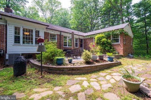 12201 Remington Dr, Silver Spring MD 20902-1533 exterior