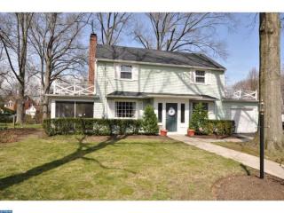 1 Manor Ct, Moorestown, NJ 08057-1648