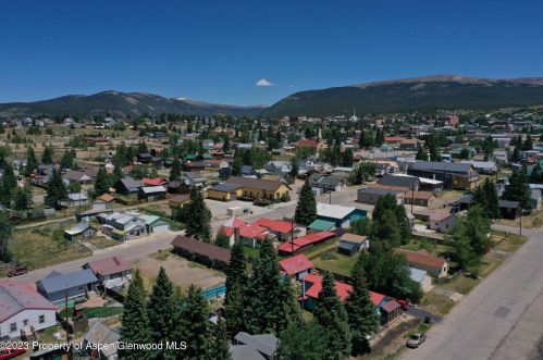 619 Elm St, Leadville CO 80461-3915 exterior