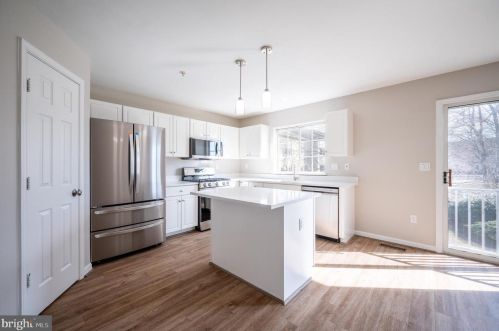 15136 Deer Valley Ter, Silver Spring MD 20906-6224 exterior