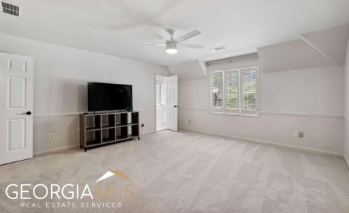 280 Cameron Ridge Dr, Atlanta GA  30328-4709 exterior