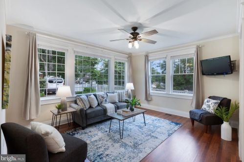 728 Oak Grv Cir, Severna Park MD 21146-4219 exterior