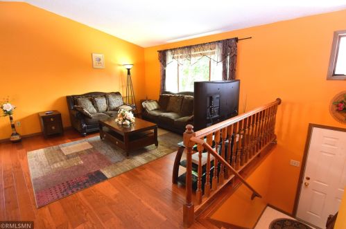 15867 Gooseberry Way, Saint Paul MN  55124-5138 exterior