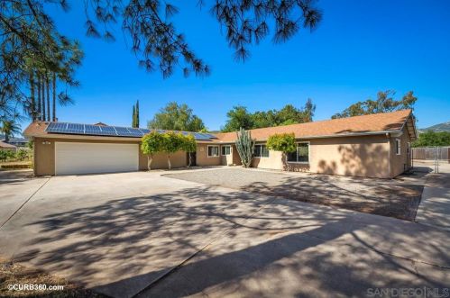 16335 Arena Dr, Ramona, CA 92065-4103
