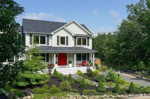 184 Monarch Ave, Goffstown, NH 03045-2734