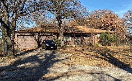 8609 Timber Dr, Fort Worth TX  76182-8914 exterior