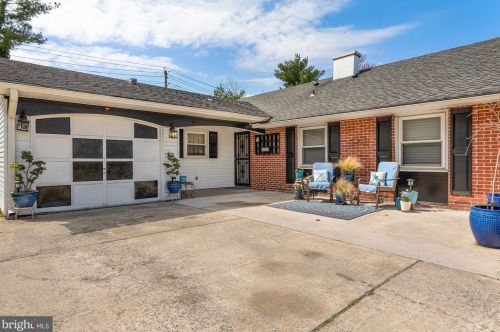 36 Pensdale Ln, Willingboro, NJ 08046-2714