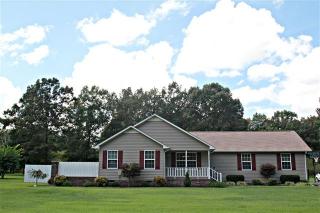 671 Circle Dr, Manchester, TN 37355-3659