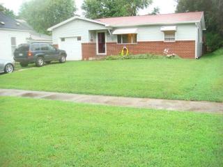 1105 Prospect Ave, Springfield MO  65802-3514 exterior