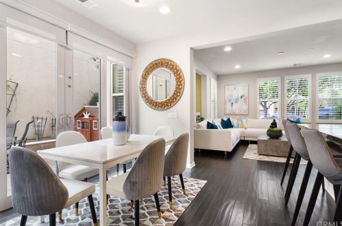 129 Pathway, Irvine CA  92618-8846 exterior