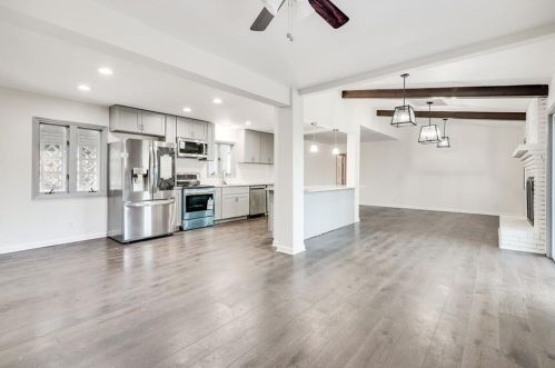 535 Shannon Dr, Marietta, GA 30066-4800