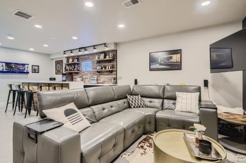 4639 Lincoln St, Englewood CO  80113-5734 exterior