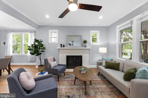 821 Bonifant St, Silver Spring MD 20910-5530 exterior