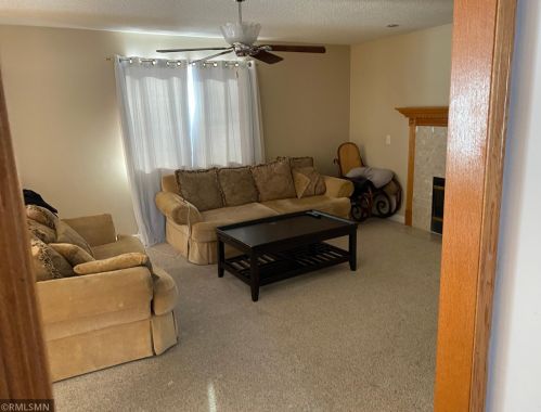 170 County Rd B, Saint Paul MN  55117-1929 exterior