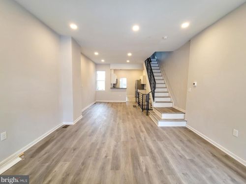 4607 13th St, Philadelphia, PA 19112-0012