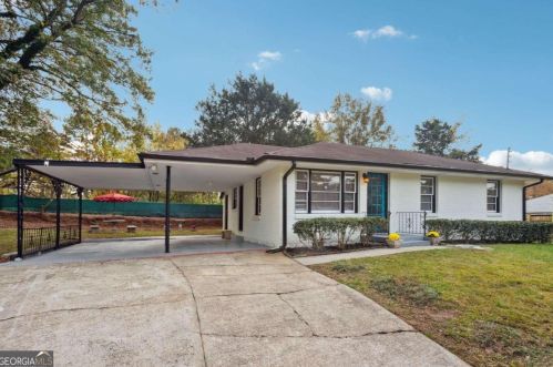 2050 Blayton Cir, Atlanta, GA 30314-1908