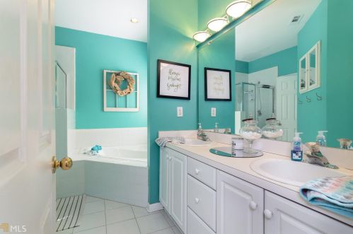148 Wexford Ct, Stockbridge GA  30281-6307 exterior
