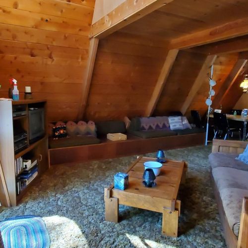 10197 Juniper Way, Truckee CA  96161-1744 exterior