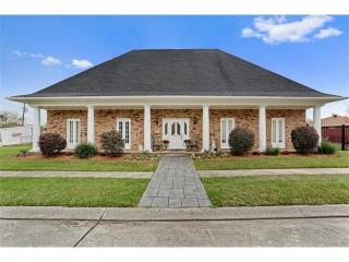 4924 Antonini Dr, Metairie, LA 70006-2144