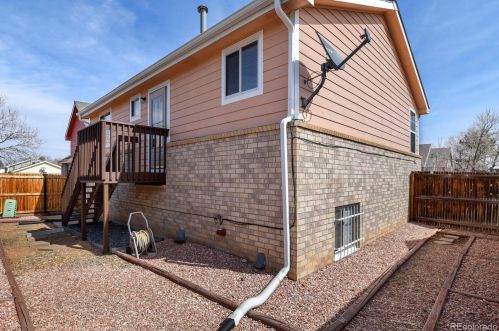 1787 Granby Ct, Aurora CO 80012-6293 exterior