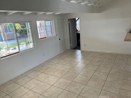 9516 Townley Dr, Pico Rivera, CA 90660-2946