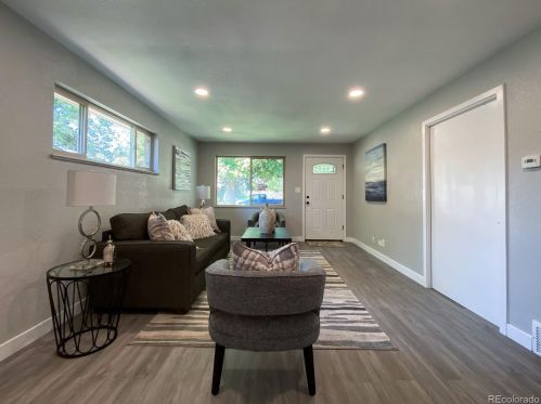 3106 Acoma St, Englewood CO 80110-2411 exterior