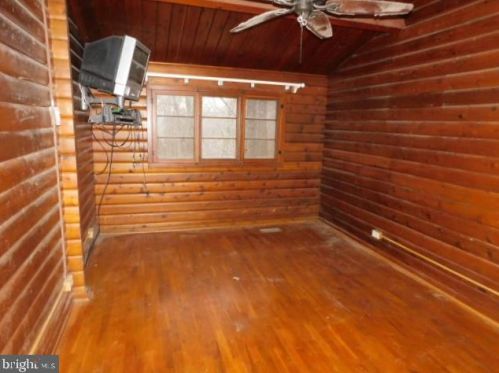 234 Red Bud Loop, Harpers Ferry WV 25425-5922 exterior