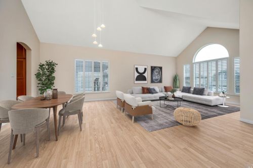 7075 Fellers Ln, Sebastopol, CA 95472-4481