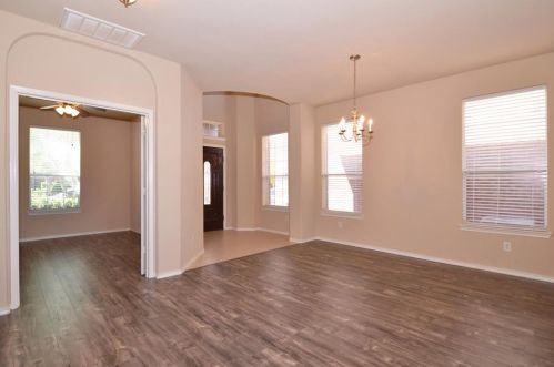 3009 Hidden Meadow Ln, Princeton TX  75407-2665 exterior