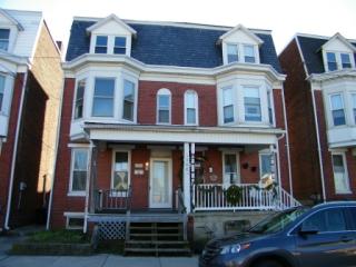 1388 Poplar St, York, PA 17404-3436
