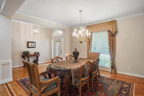 28 Wedgewood Blvd, Conroe TX  77304-1349 exterior