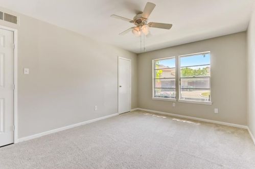 2043 Clubview Dr, Carrollton TX 75006-1703 exterior