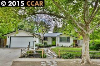 975 Getoun Dr, Concord, CA 94518-3333