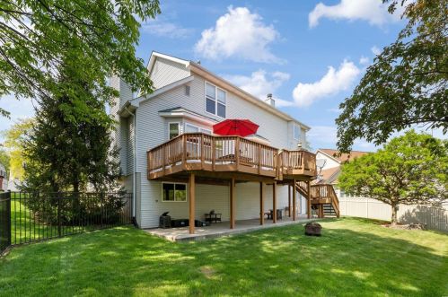 509 Deer Pointe Ct, Fenton, MO 63026-3061