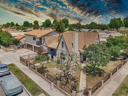 3703 Independence Ave, South Gate, CA 90280-2417
