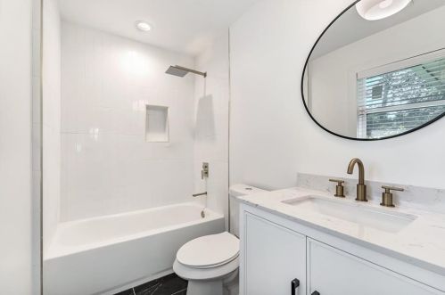 1731 Arrowhead Trl, Atlanta GA  30345-4117 exterior