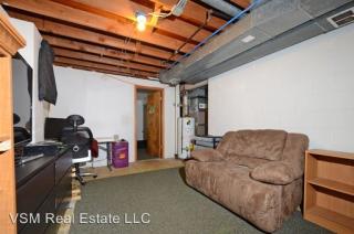 1541 Pacific St, Saint Paul MN  55106-6624 exterior
