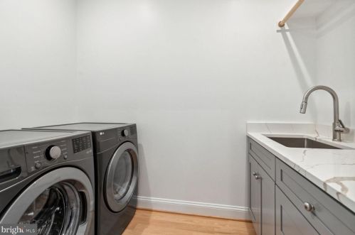 9111 Sligo Crk Pkwy, Silver Spring MD 20901-3361 exterior