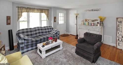 326 Willow Grove St, Hackettstown NJ  07840-1854 exterior