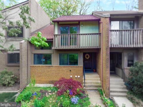 2055 Winged Foot Ct, Herndon, VA 20191-1336