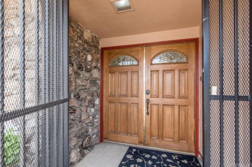 410 Ivywood Dr, Oxnard, CA 93030-3535