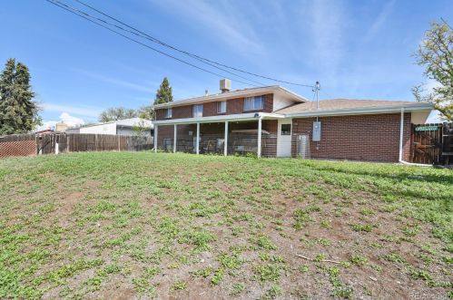 11936 Virginia Pl, Aurora CO  80012-2261 exterior