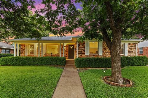 2918 Green Meadow Dr, Dallas, TX 75228-5131