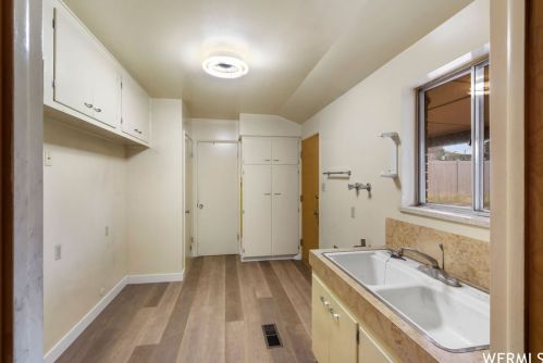 165 1000, Perry UT 84302-1541 exterior