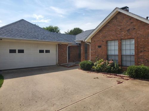 4017 Dorris Rd, Irving TX  75038-4004 exterior