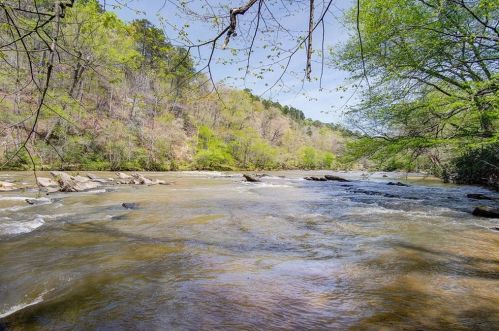 463 Fugue Dr, Ellijay, GA 30540-5677